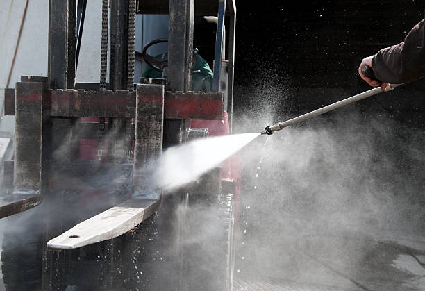 Best Parking Lot and Garage Cleaning  in Mount Carmel, TN